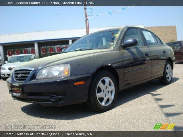 2005 Hyundai Elantra GLS Sedan in Moonlit Blue