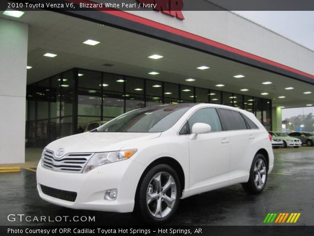 2010 Toyota Venza V6 in Blizzard White Pearl