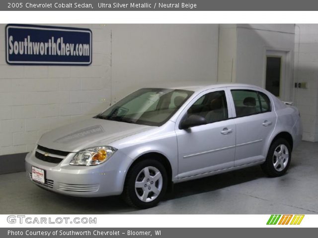 2005 Chevrolet Cobalt Sedan in Ultra Silver Metallic