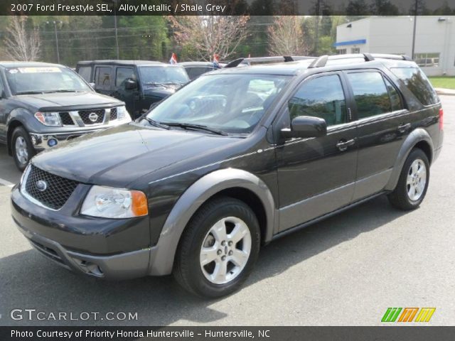 2007 Ford Freestyle SEL in Alloy Metallic