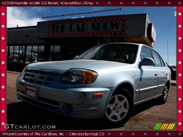 2005 Hyundai Accent GLS Sedan in Glacier Blue
