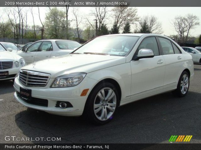 2009 Mercedes-Benz C 300 4Matic in Arctic White