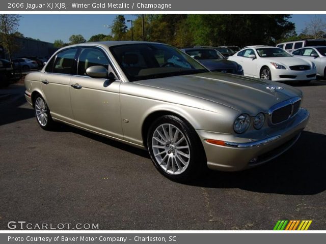 2006 Jaguar XJ XJ8 in Winter Gold Metallic