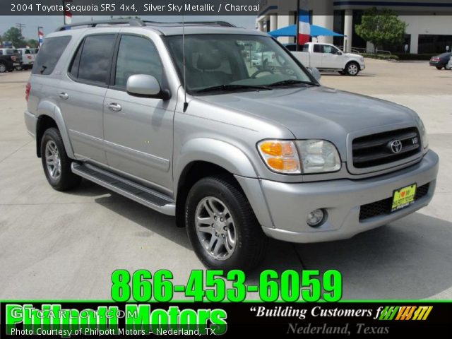 2004 Toyota Sequoia SR5 4x4 in Silver Sky Metallic