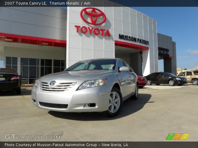 2007 Toyota Camry LE in Titanium Metallic