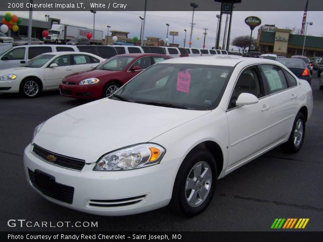 2008 Chevrolet Impala LT in White