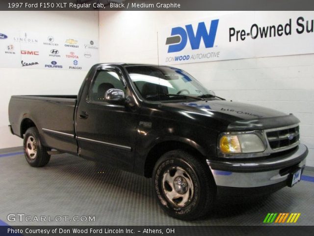 1997 Ford F150 XLT Regular Cab in Black