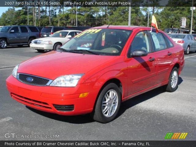 2007 Ford Focus ZX4 SE Sedan in Infra-Red