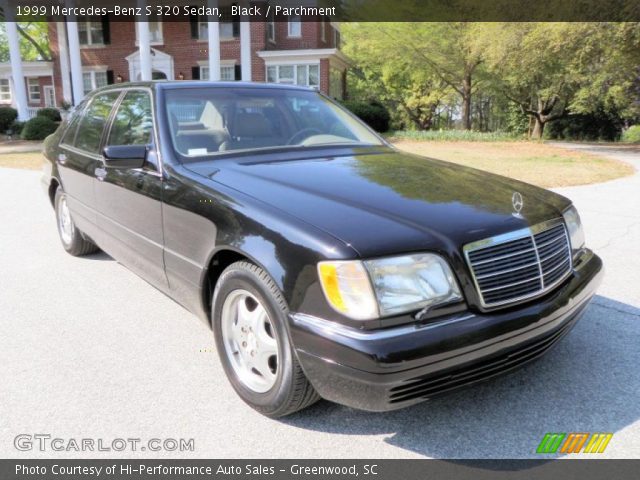 1999 Mercedes-Benz S 320 Sedan in Black