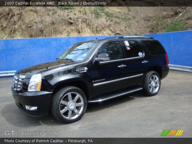 2007 Cadillac Escalade AWD in Black Raven