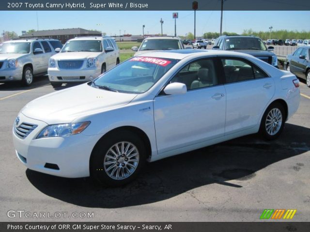 2007 Toyota Camry Hybrid in Super White