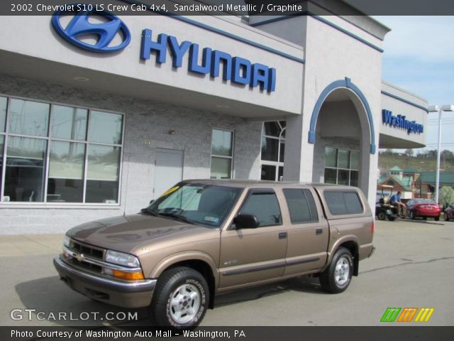 2002 Chevrolet S10 LS Crew Cab 4x4 in Sandalwood Metallic
