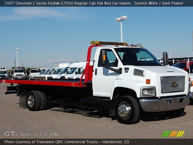 2007 Chevrolet C Series Kodiak C7500 Regular Cab Flat Bed Car Hauler in Summit White