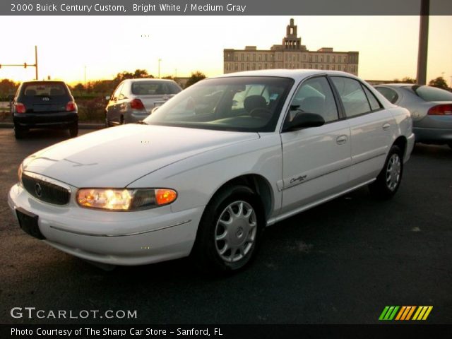 2000 Buick Century Custom in Bright White