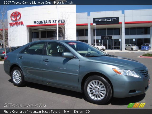 2007 Toyota Camry LE in Aloe Green Metallic
