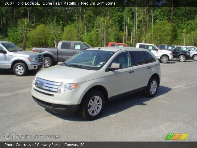 2007 Ford Edge SE in Dune Pearl Metallic