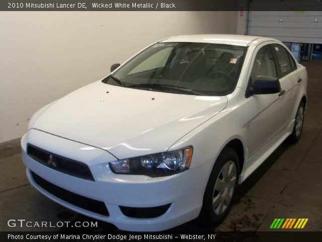 2010 Mitsubishi Lancer DE in Wicked White Metallic