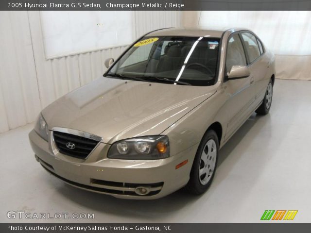 2005 Hyundai Elantra GLS Sedan in Champagne Metallic