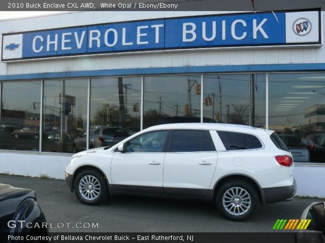 2010 Buick Enclave CXL AWD in White Opal