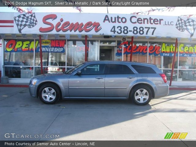 2006 Dodge Magnum SXT in Silver Steel Metallic