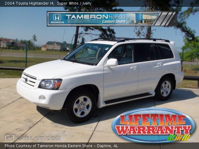 2004 Toyota Highlander I4 in Super White