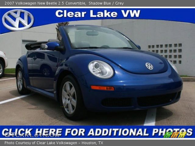 2007 Volkswagen New Beetle 2.5 Convertible in Shadow Blue