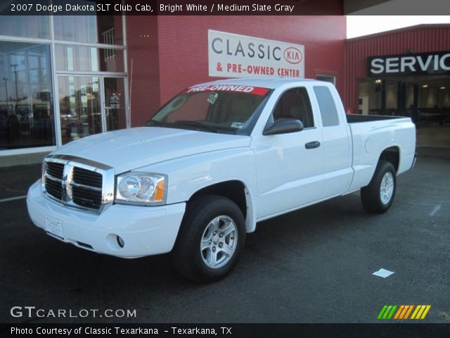 2007 Dodge Dakota SLT Club Cab in Bright White