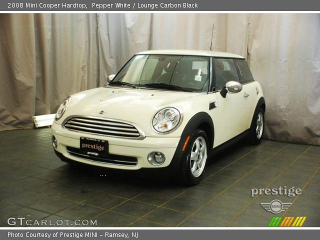 2008 Mini Cooper Hardtop in Pepper White