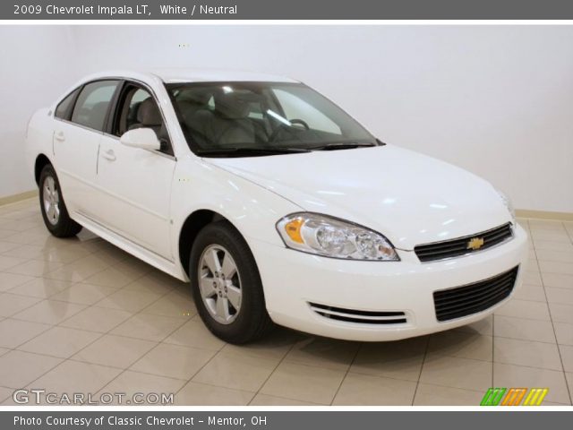 2009 Chevrolet Impala LT in White