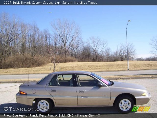 1997 Buick Skylark Custom Sedan in Light Sandrift Metallic