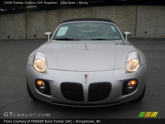 2008 Pontiac Solstice GXP Roadster in Cool Silver