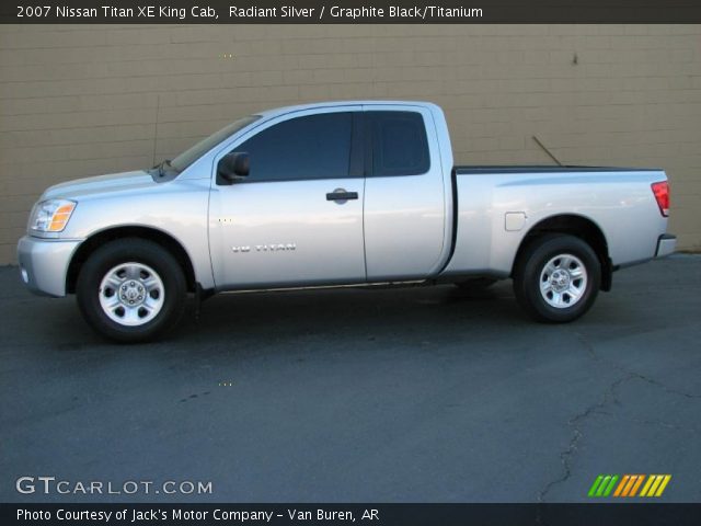 2007 Nissan Titan XE King Cab in Radiant Silver