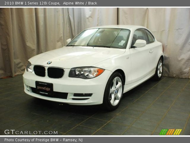 2010 BMW 1 Series 128i Coupe in Alpine White