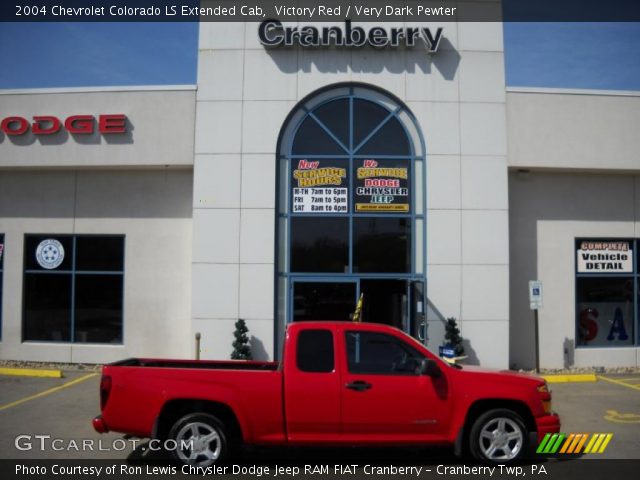 2004 Chevrolet Colorado LS Extended Cab in Victory Red