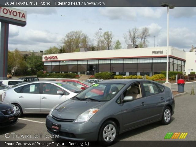 2004 Toyota Prius Hybrid in Tideland Pearl