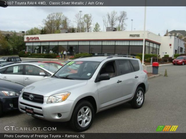 2007 Toyota RAV4 4WD in Classic Silver Metallic