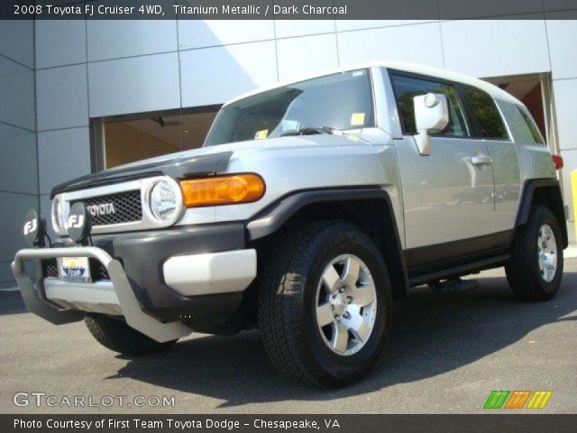 2008 Toyota FJ Cruiser 4WD in Titanium Metallic