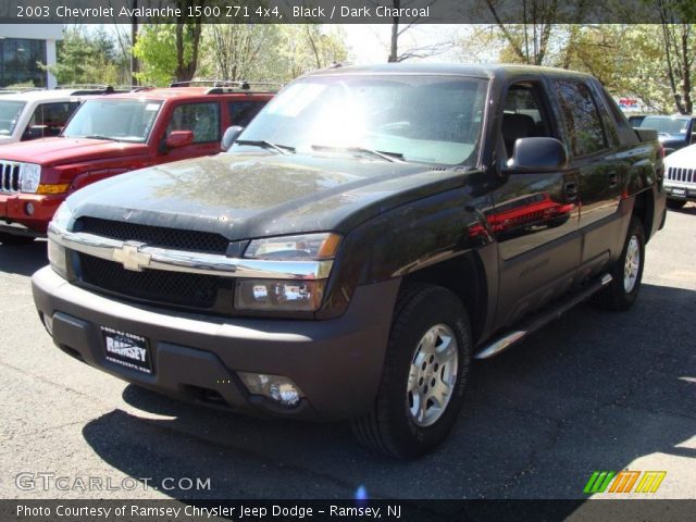 2003 Chevrolet Avalanche 1500 Z71 4x4 in Black