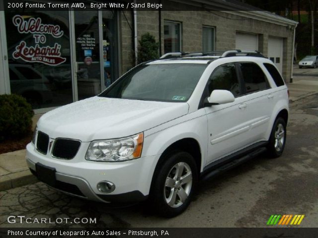 2006 Pontiac Torrent AWD in Bright White
