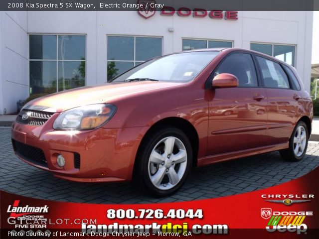 2008 Kia Spectra 5 SX Wagon in Electric Orange
