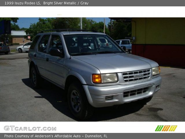 1999 Isuzu Rodeo LS in Bright Silver Metallic