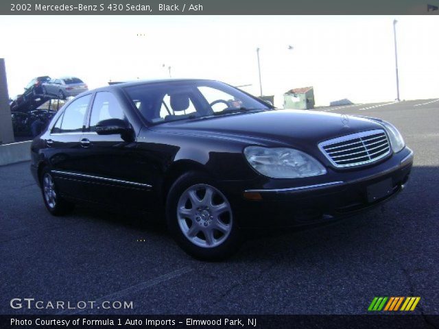 2002 Mercedes-Benz S 430 Sedan in Black