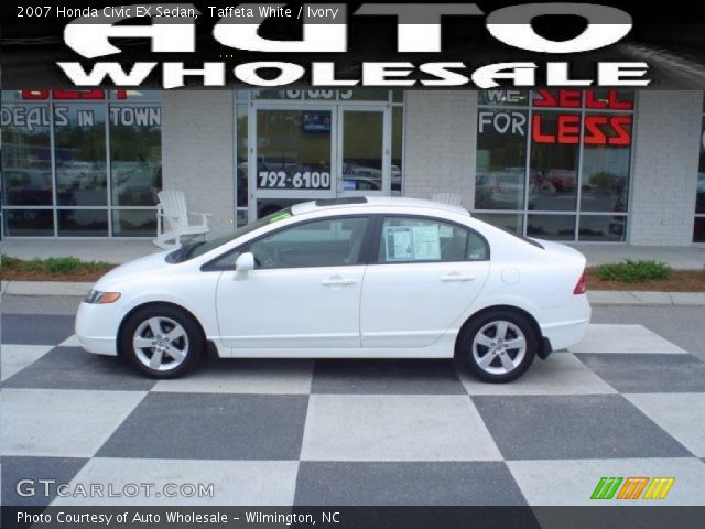 2007 Honda Civic EX Sedan in Taffeta White