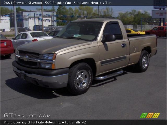 2004 Chevrolet Silverado 1500 Regular Cab in Sandstone Metallic