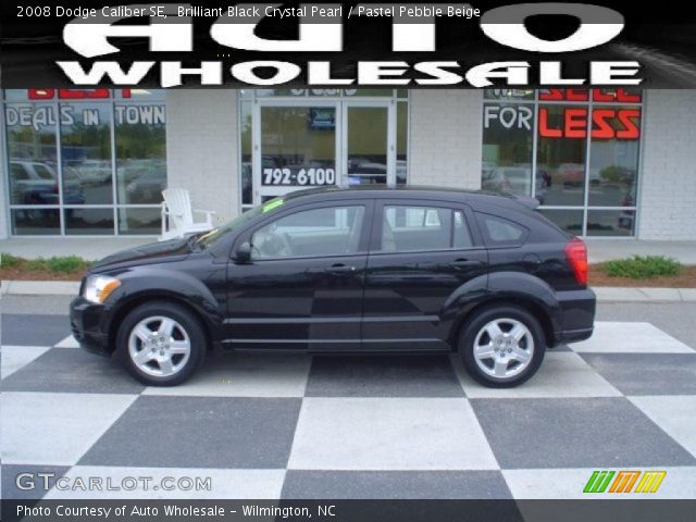 2008 Dodge Caliber SE in Brilliant Black Crystal Pearl