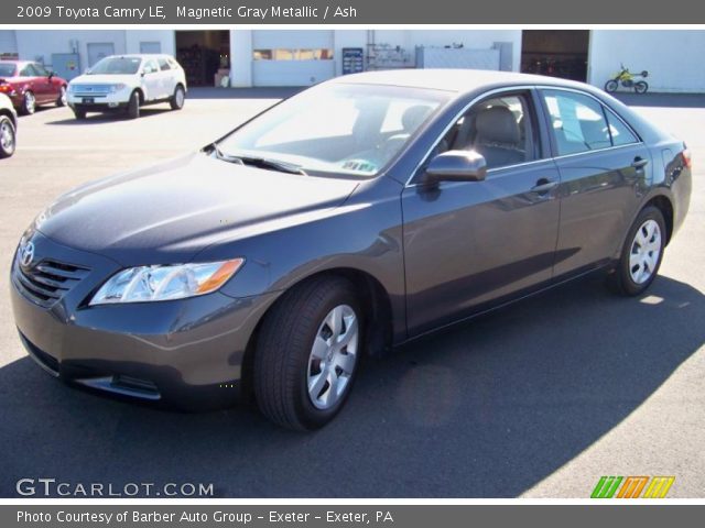 2009 Toyota Camry LE in Magnetic Gray Metallic