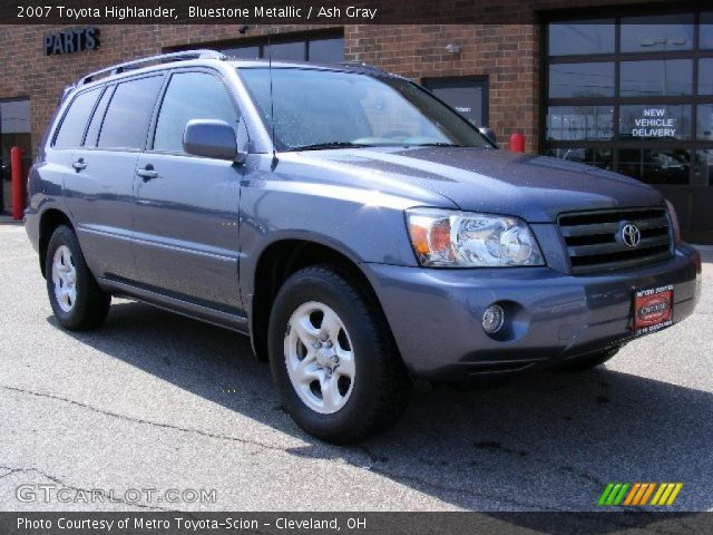 2007 Toyota Highlander  in Bluestone Metallic