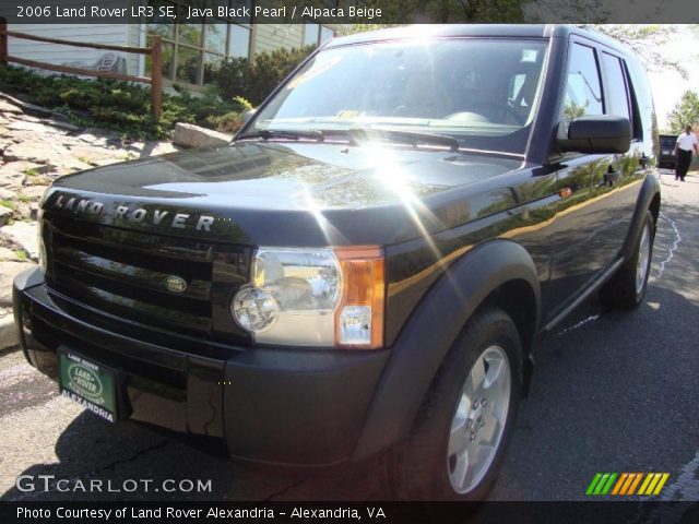 2006 Land Rover LR3 SE in Java Black Pearl