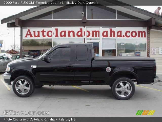 2000 Ford F150 XLT Extended Cab 4x4 in Black