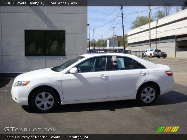 2008 Toyota Camry LE in Super White